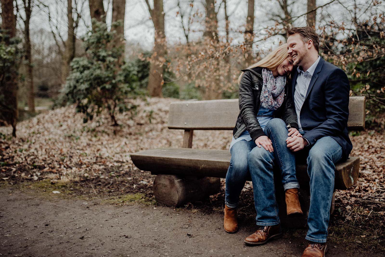 012-verlobungsshooting-engagement-fotograf-witten-rombergpark-dortmund