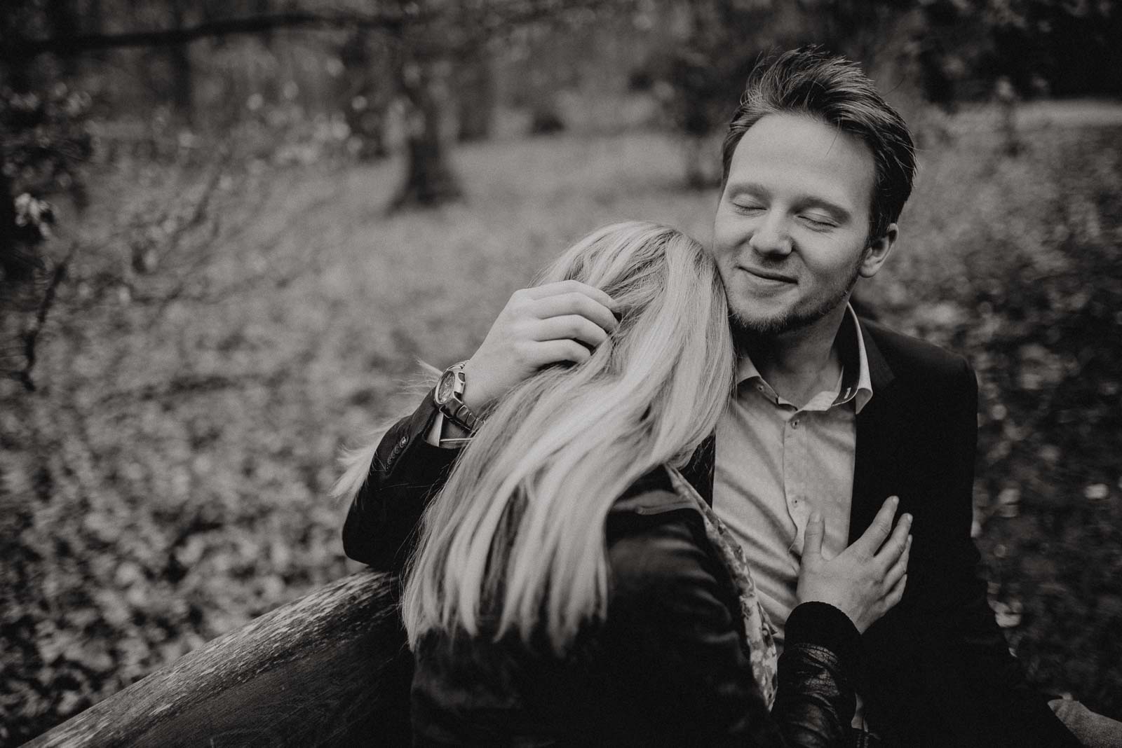 015-verlobungsshooting-engagement-fotograf-witten-rombergpark-dortmund