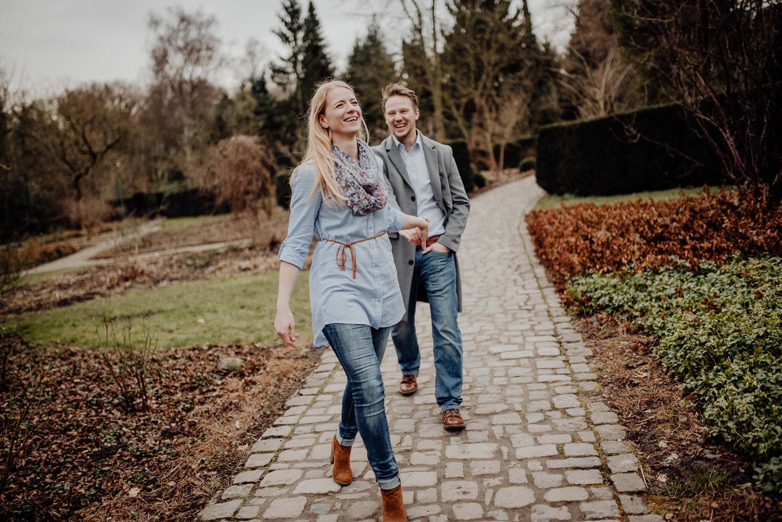 040-verlobungsshooting-engagement-fotograf-witten-rombergpark-dortmund