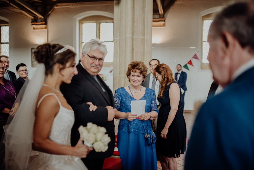 056-designparaplus-hochzeit-essen-steele-reportage