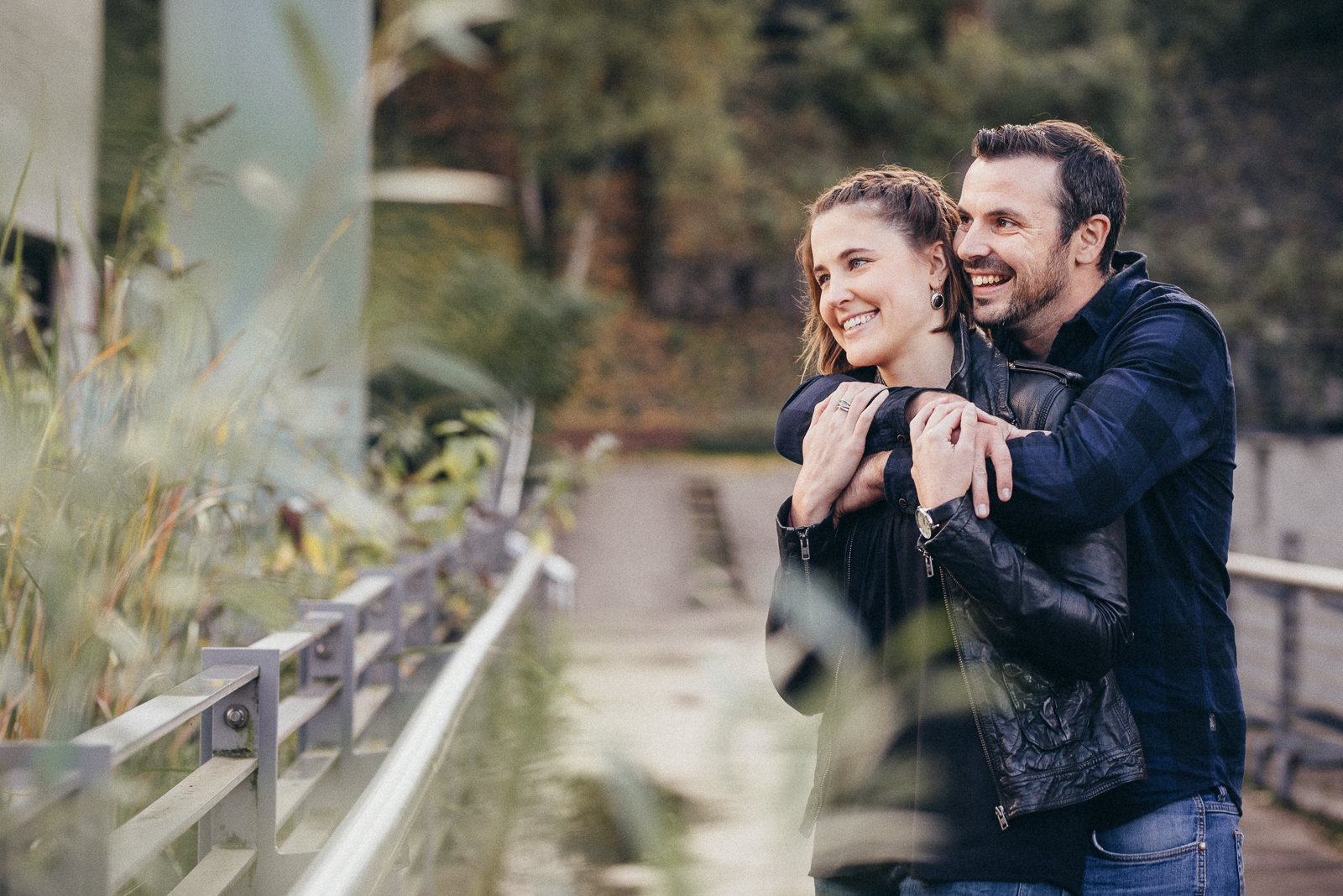 010-designparaplus-lovebirds-fotografie-bochum-paarshooting-jahrhunderthalle