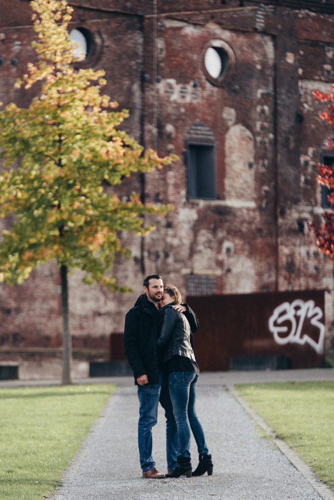 030-designparaplus-lovebirds-fotografie-bochum-paarshooting-jahrhunderthalle