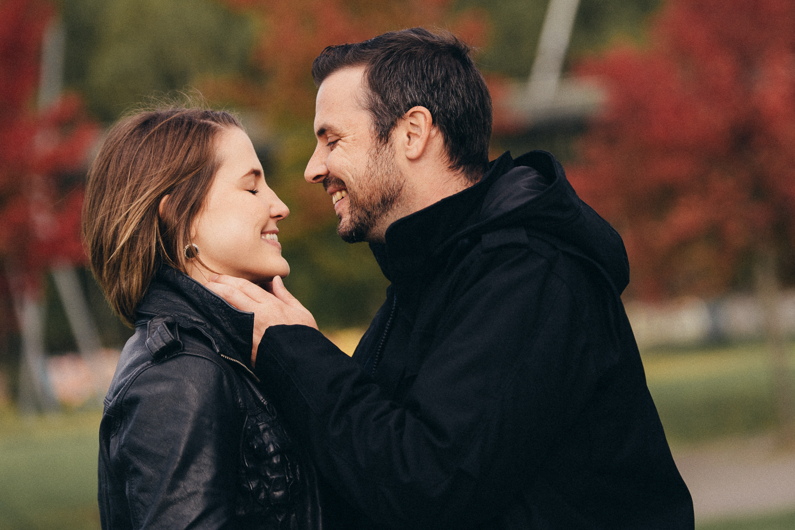 035-designparaplus-lovebirds-fotografie-bochum-paarshooting-jahrhunderthalle