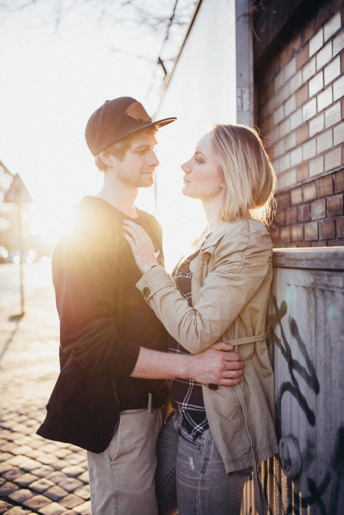 031-downtown-coupleshoot-witten-urbanes-paarshooting