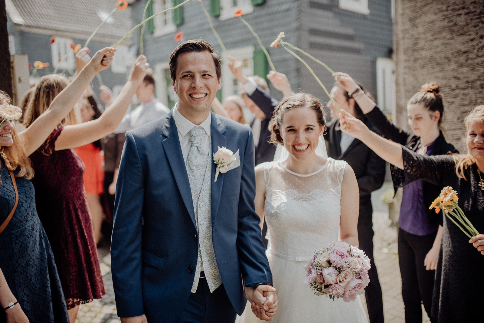 012-designparaplus-hochzeit-muengstenerbruecke-hausmuengsten-hochzeitsfotograf-witten