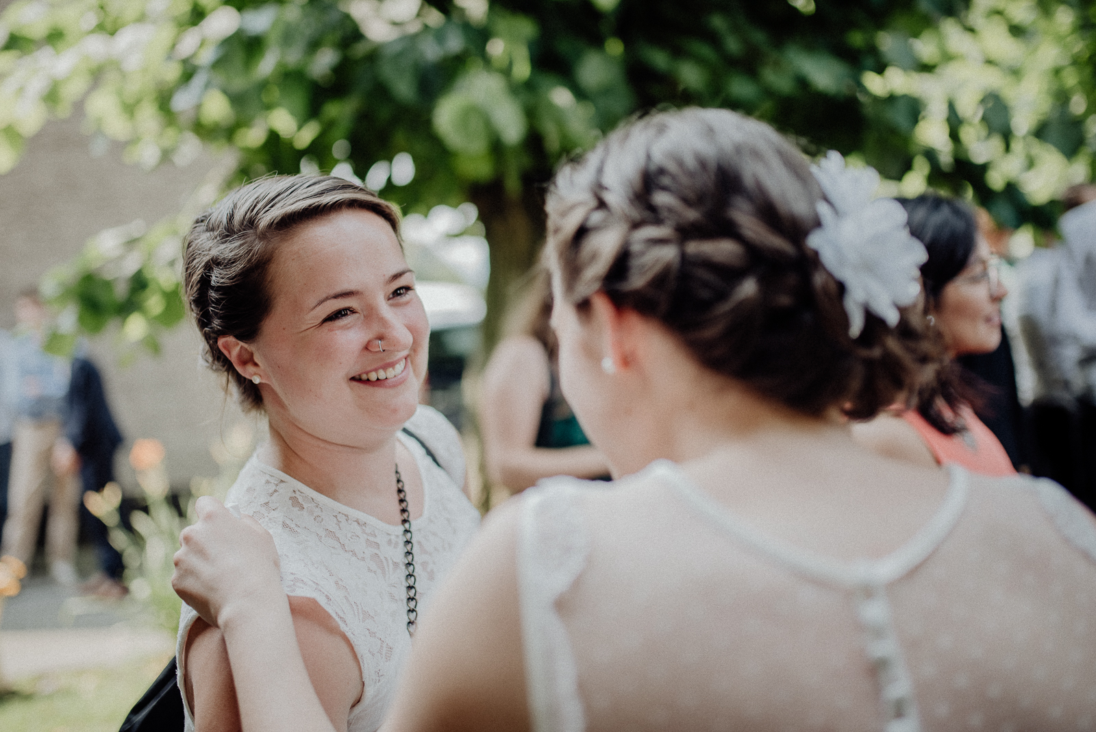 024-designparaplus-hochzeit-muengstenerbruecke-hausmuengsten-hochzeitsfotograf-witten