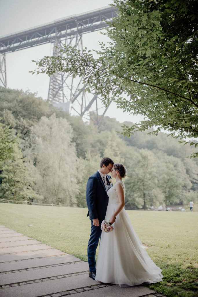 085-designparaplus-hochzeit-muengstenerbruecke-hausmuengsten-hochzeitsfotograf-witten 085-designparaplus-hochzeit-muengstenerbruecke-hausmuengsten-hochzeitsfotograf-witten