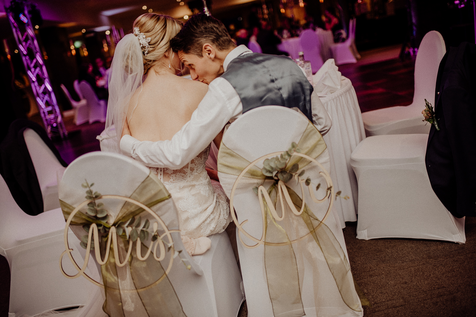 157-designparaplus-hotelhochzeit-winterhochzeit-vandervalk-aquarius-hochzeitsfotograf