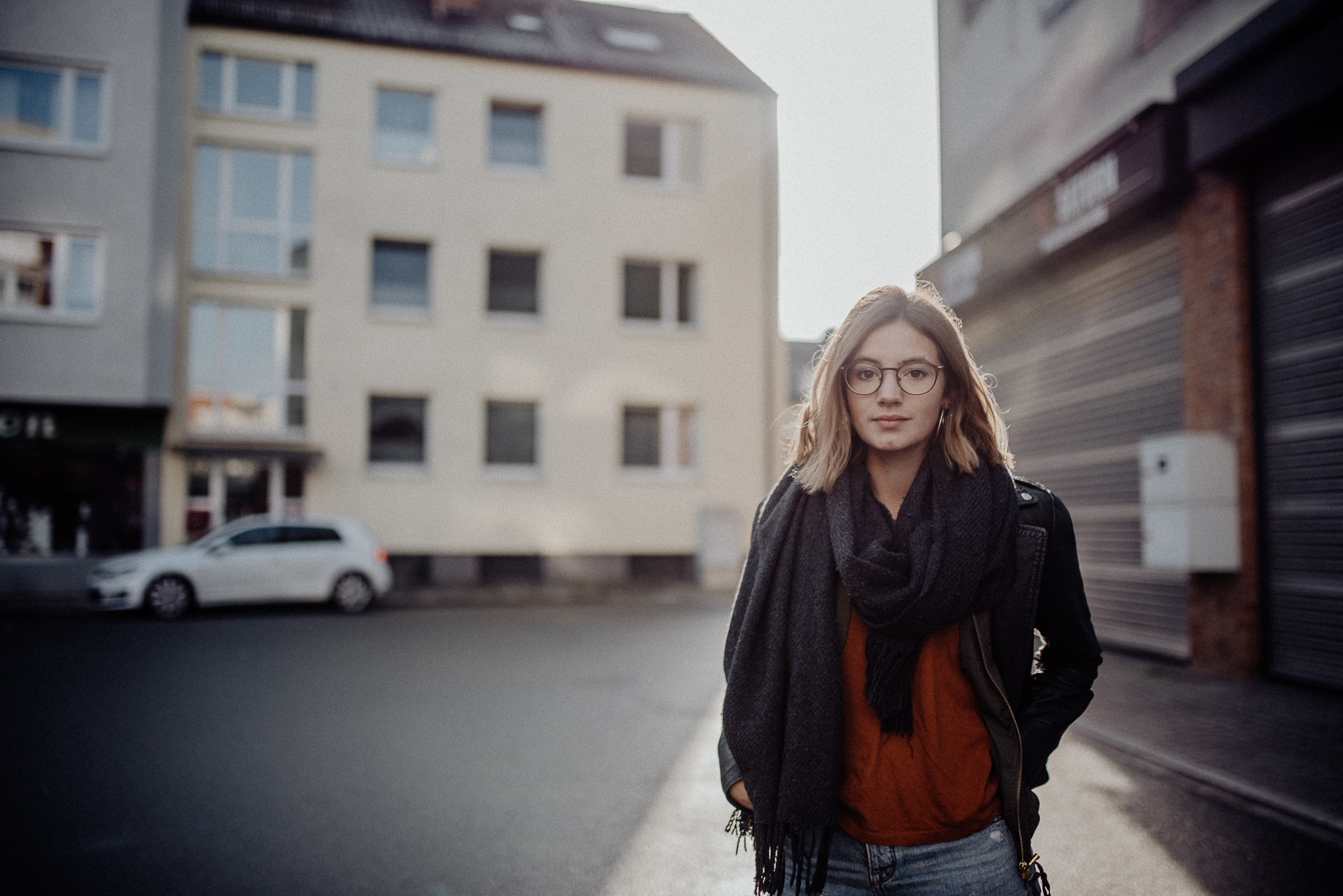 001-designparaplus-fotografin-witten-portrait-shooting-downtown-3