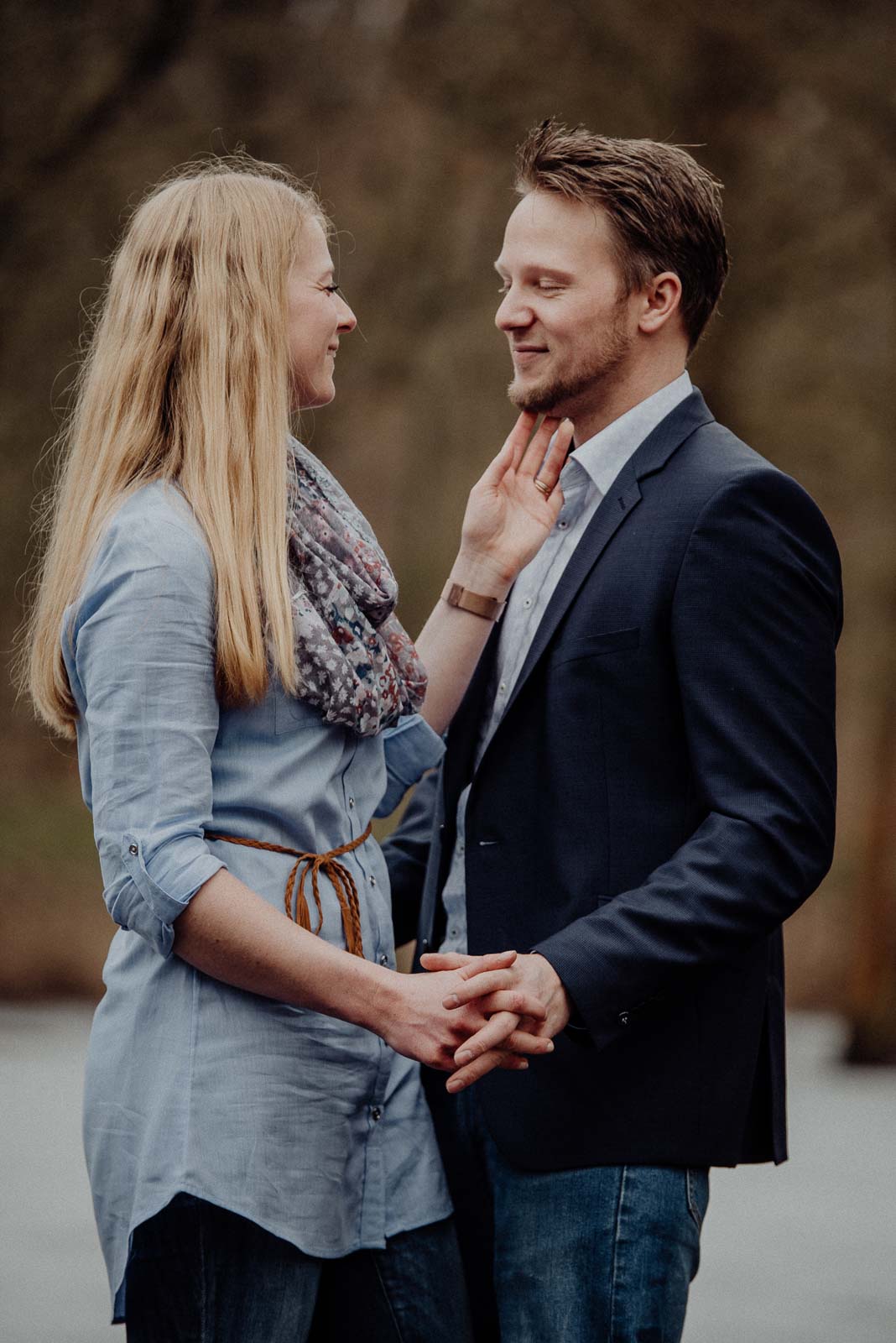 008-verlobungsshooting-engagement-fotograf-witten-rombergpark-dortmund