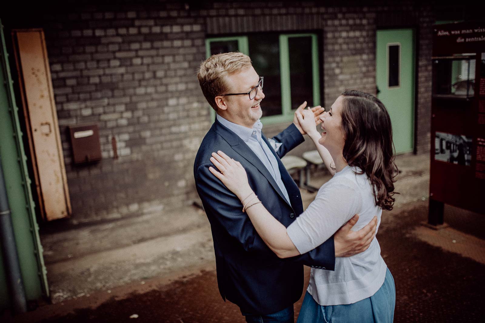 042-engagment-verlobung-shooting-hattingen-henrichshuette