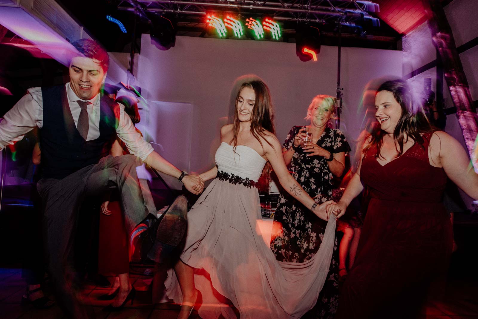 Hochzeitsfotograf Witten Blitzbilder und Partybilder Hochzeit