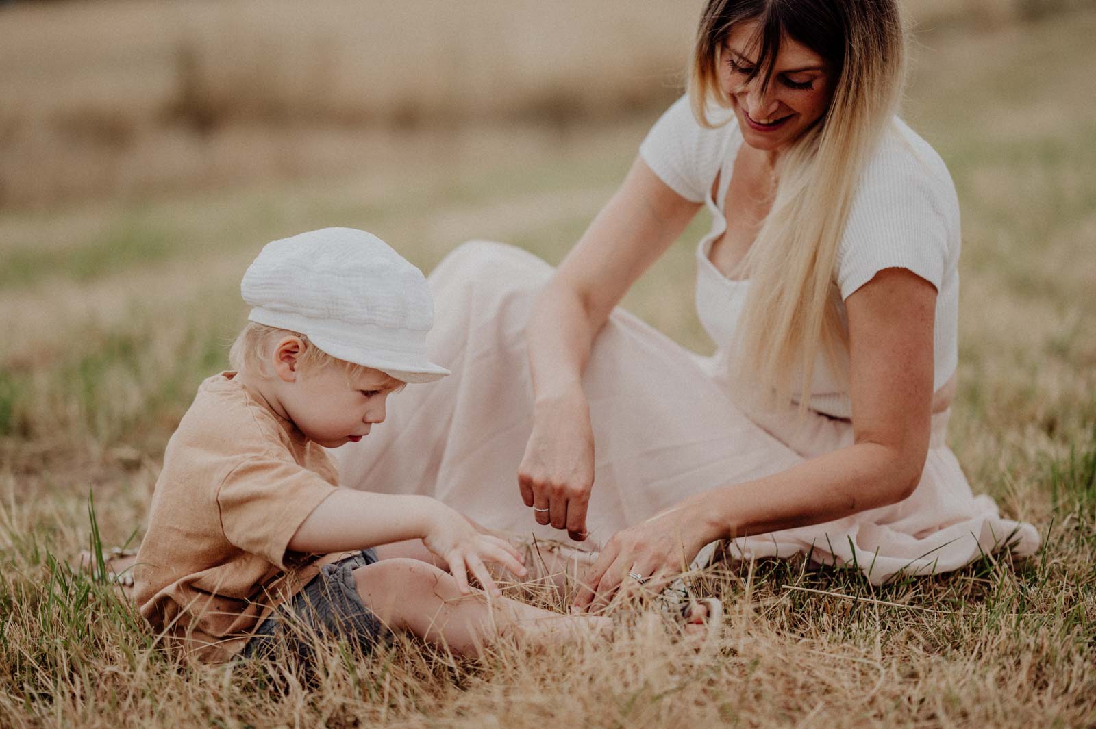 055-homesession-familienshooting-familienfotos-reortage-fotografin-witten