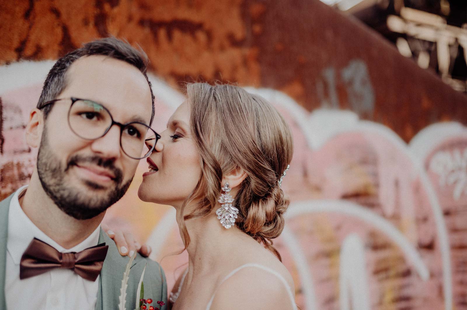 045-hochzeit-jahrhunderthalle-bochum-paarshooting-1stlook