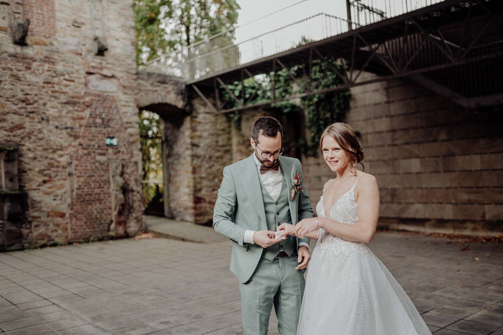 084-hochzeit-standesamt-haus-witten-gratulationen