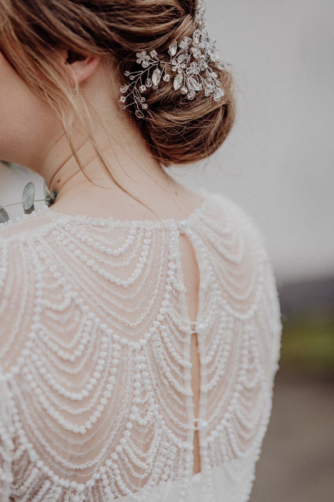 112-©gescheschmidt-hochzeitsfotografin-haus-neersdonk-paarshooting-brücke